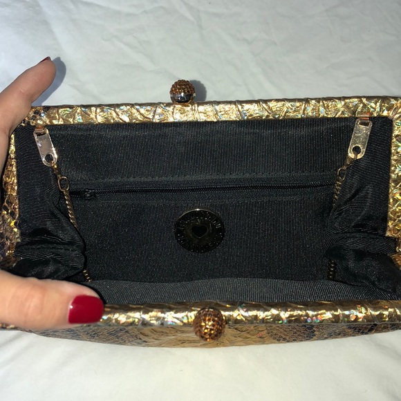 Moschino Clutch - Picture 5 of 7